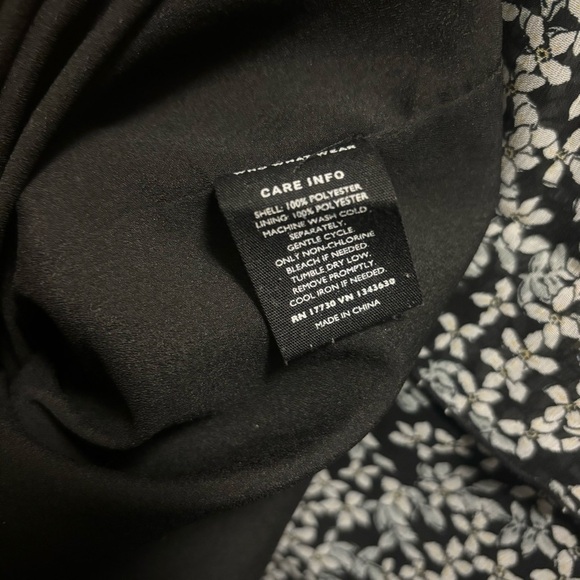 Who What Wear Floral Layered 3/4 Flutter Sleeve Dress Size XXL - Picture 7 of 8